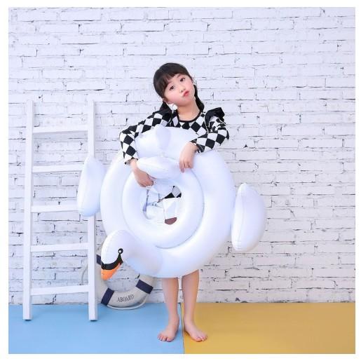 Phao bơi cho bé đi biển