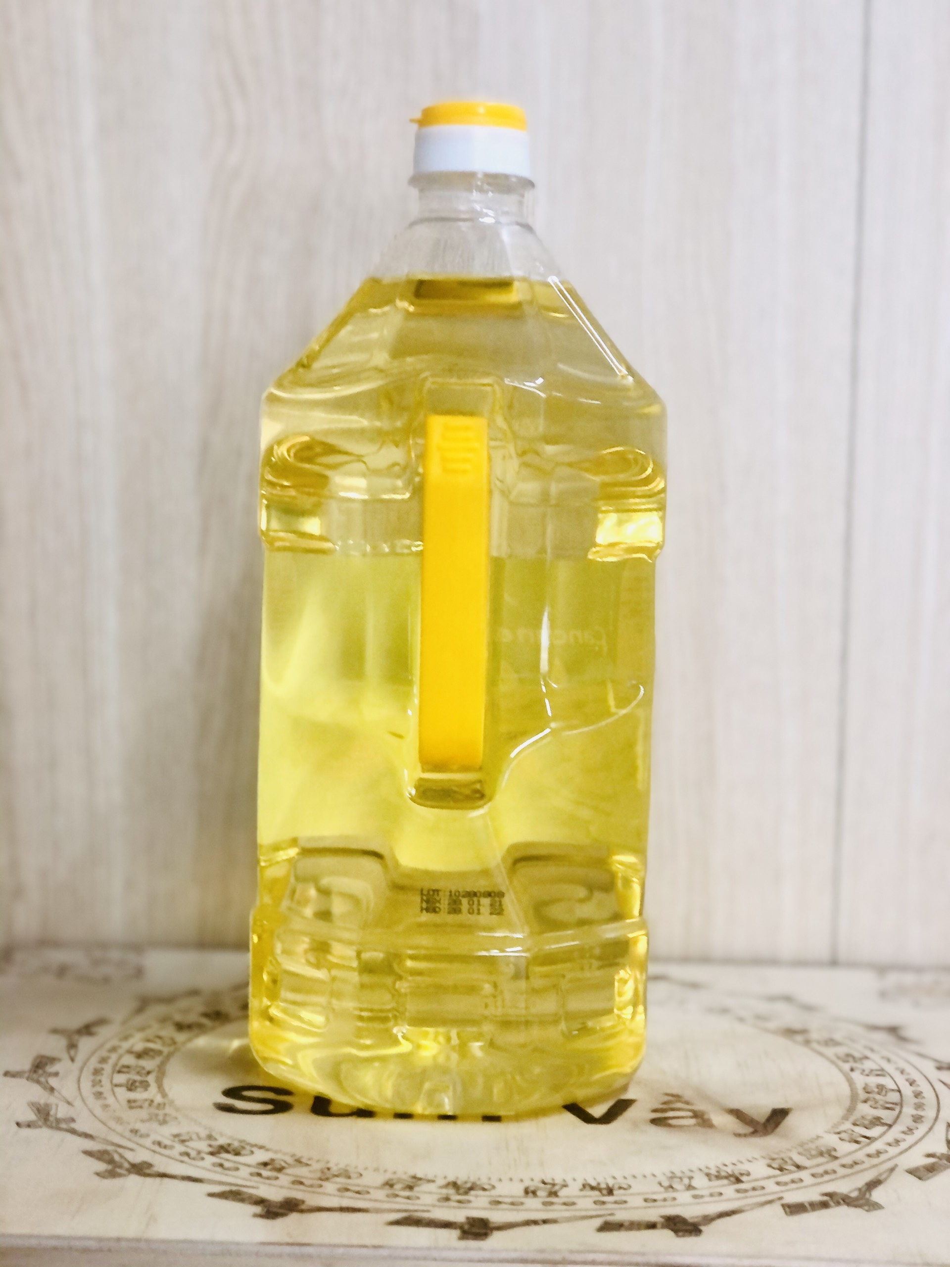 DẦU CẢI CANOLA OIL 2 LÍT DAN D PAK