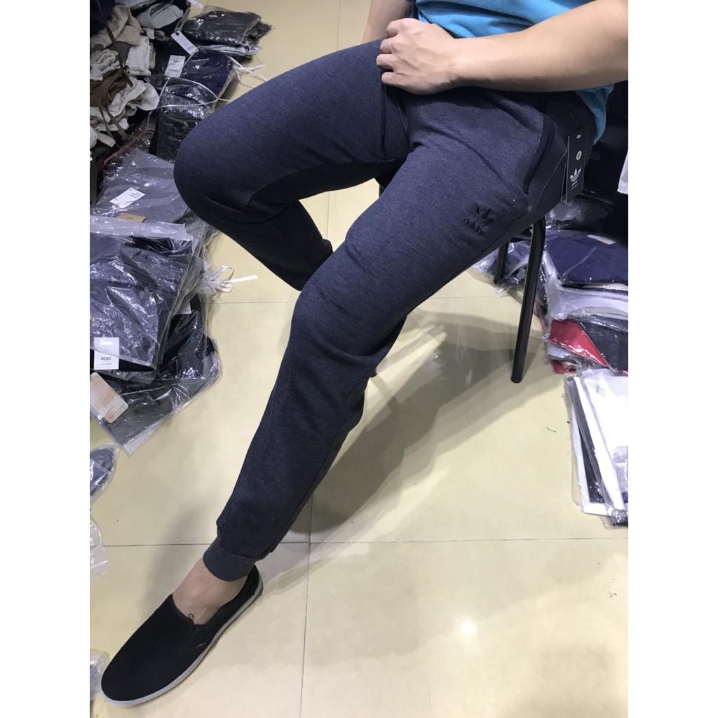 Quần nỉ thể thao nam màu đen