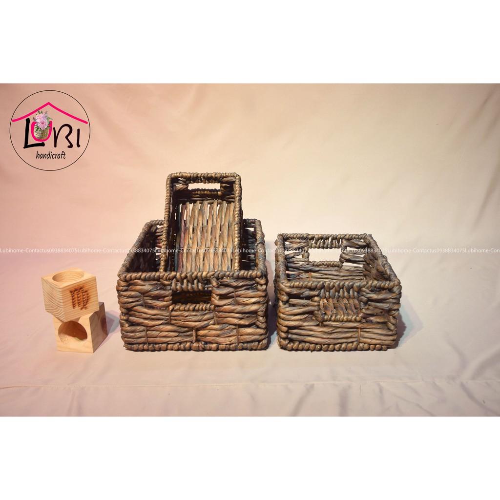 Giỏ lục bình đan vặn ba sợi ngang
