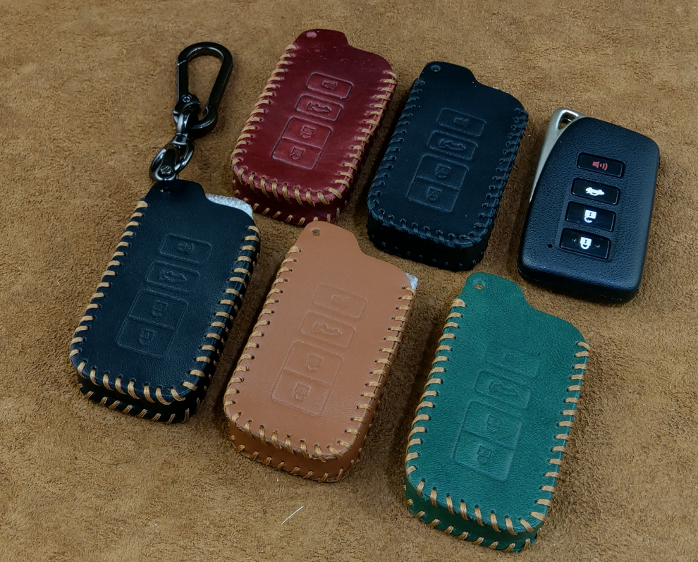 Bao Da Chìa Khóa Ô Tô Lexus GS NX RX IS ES GX LX RC 200 250 350 LS 450H 300H 4 nút bấm Da Bò Thật - hãng chính hãng