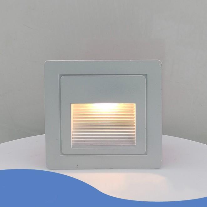 Đèn tường LED PANGE kiểu dáng đơn giản, tiện dụng chống thấm, chống nước.
