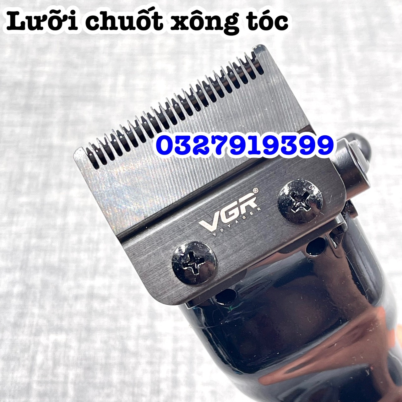 Tông đơ cắt tóc động cơ từ tính VGR 653