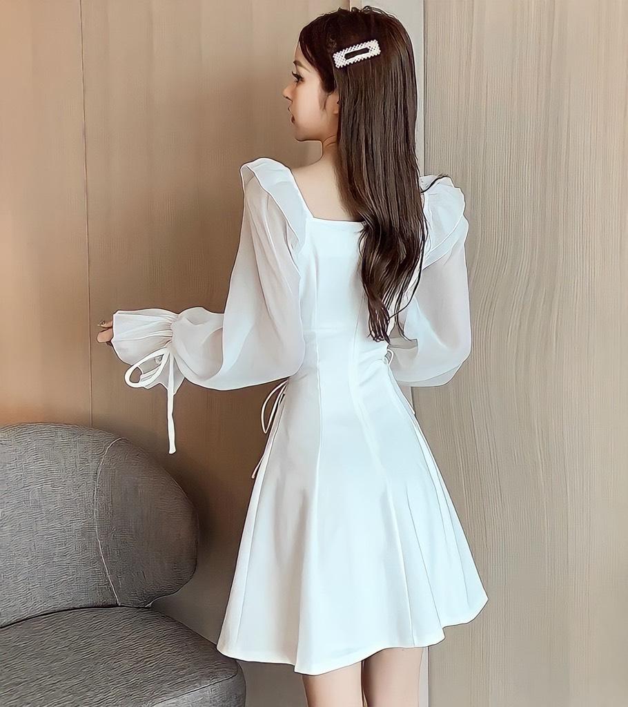 Đầm xòe cổ vuông đan eo dài tay