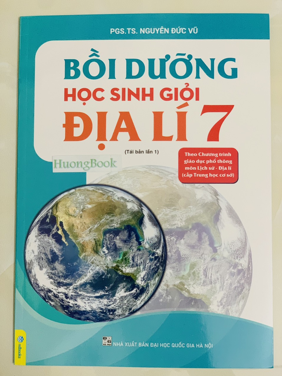 Sách - Bồi Dưỡng Học Sinh Giỏi Địa Lí 7 - ND