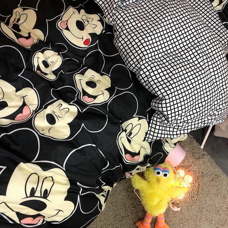 Bộ chăn ga Cotton Poly chuột micky đen - mẫu mới phong cách Hàn Quốc
