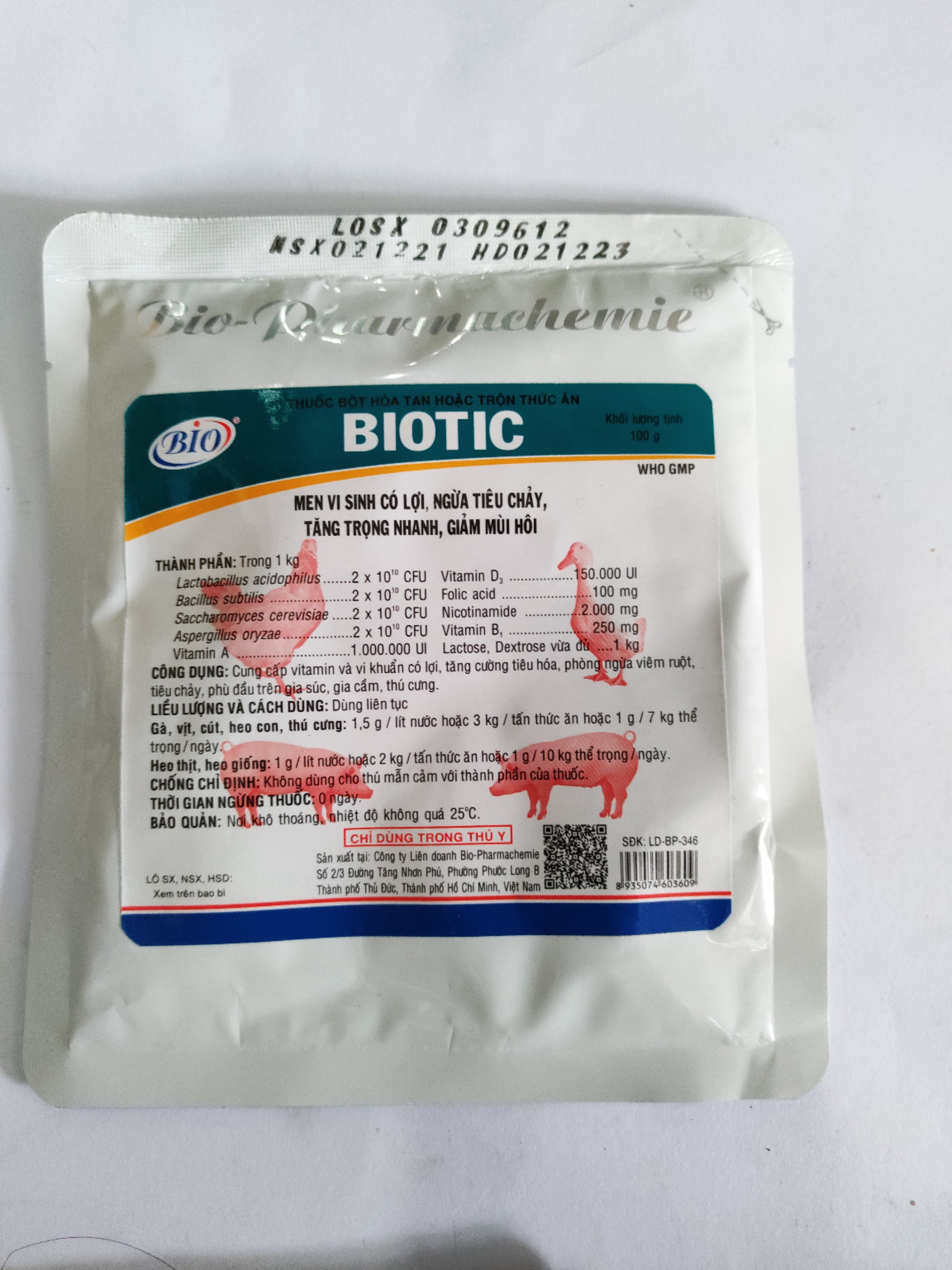 BIOTIC 100G Thuốc bột hoà tan hoặc trộn thức ăn men vi sinh có lợi, ngừa tiêu chảy, tăng trọng nhanh,giảm mùi hôi