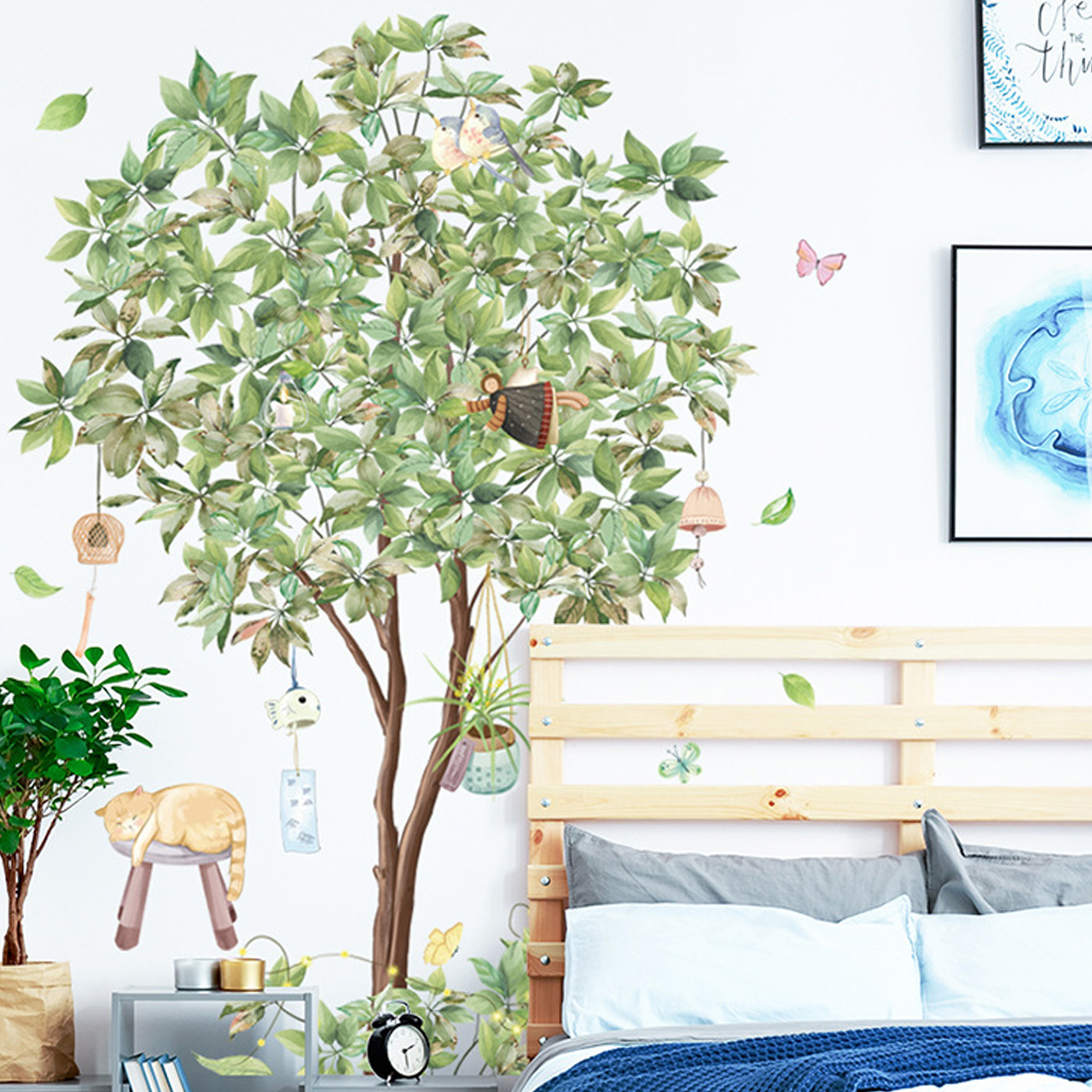 Decal dán tường trang trí phòng khách, quán cafe- Mèo vàng bên cây xanh-