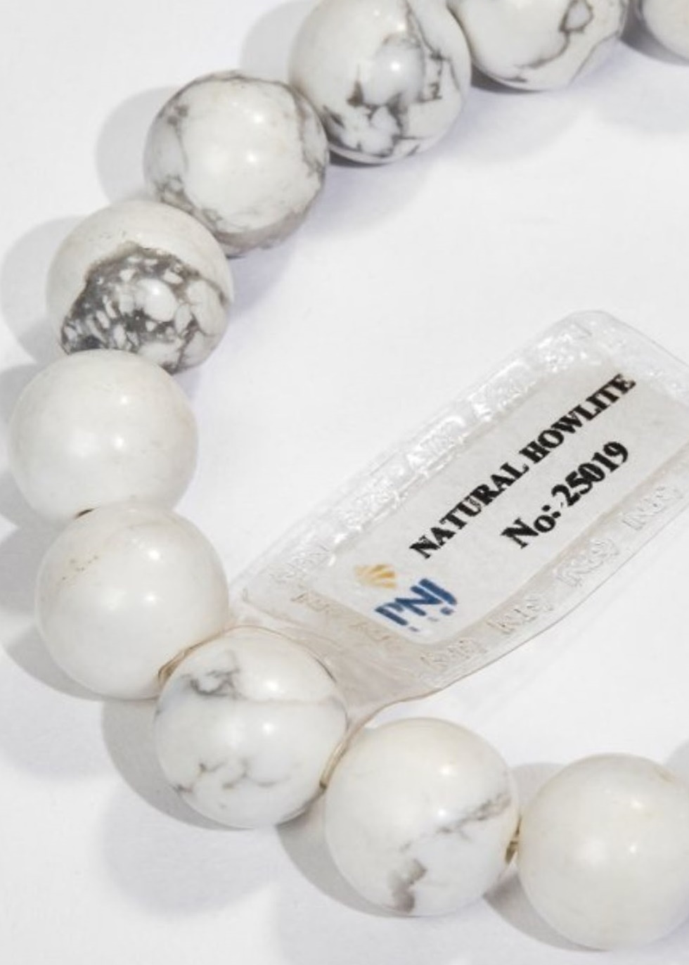 Gembank Lắc Tay Howlite 12MM Kèm Giấy Kiểm Định PNJ