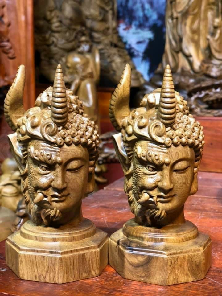 Đầu diên phật thiện ác bằng gỗ bách xanh kt cao 15×8cm