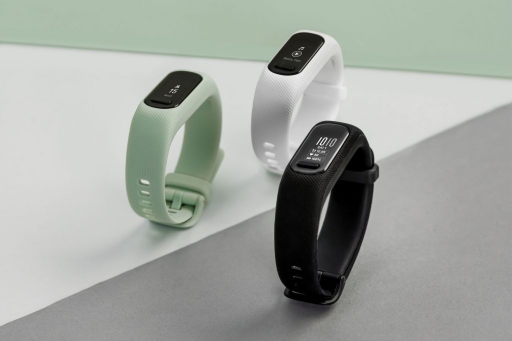 Vòng tay theo dõi sức khỏe, theo dõi vận động Garmin Vivosmart 5