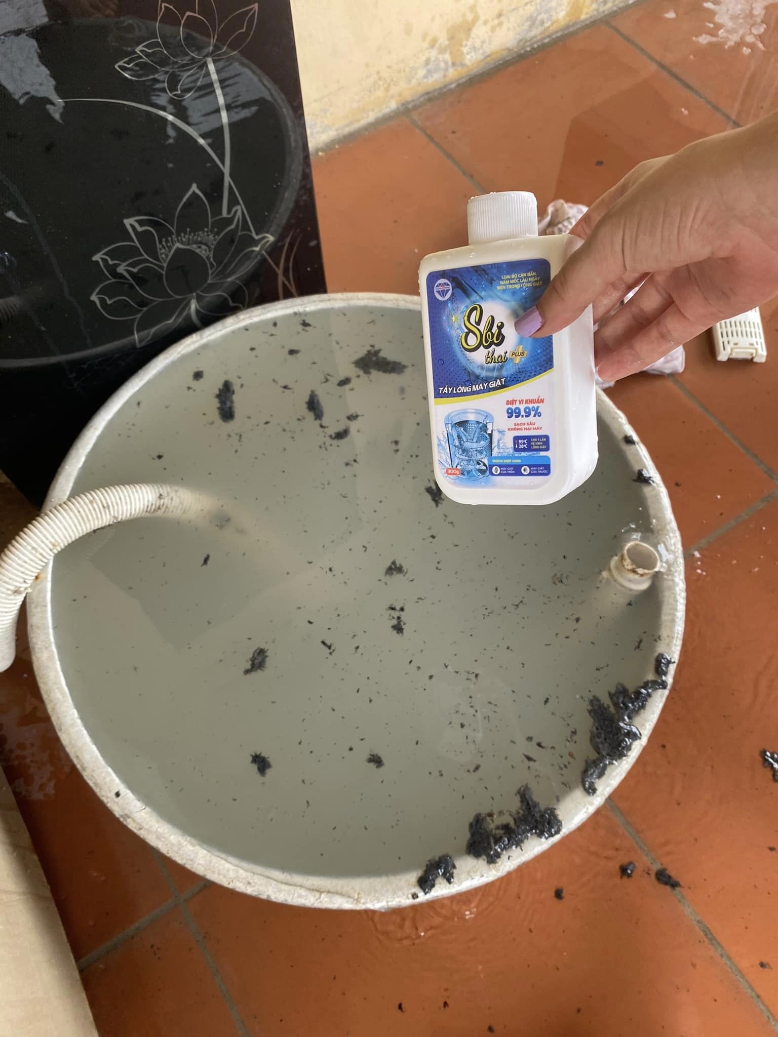Bột tẩy lồng vệ sinh máy giặt cửa ngang cửa đứng SBI