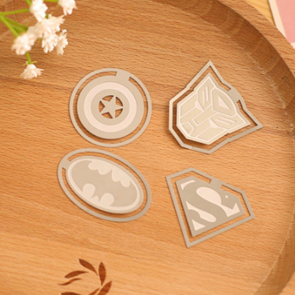 Bookmark kim loại siêu anh hùng (bộ 4 cái)
