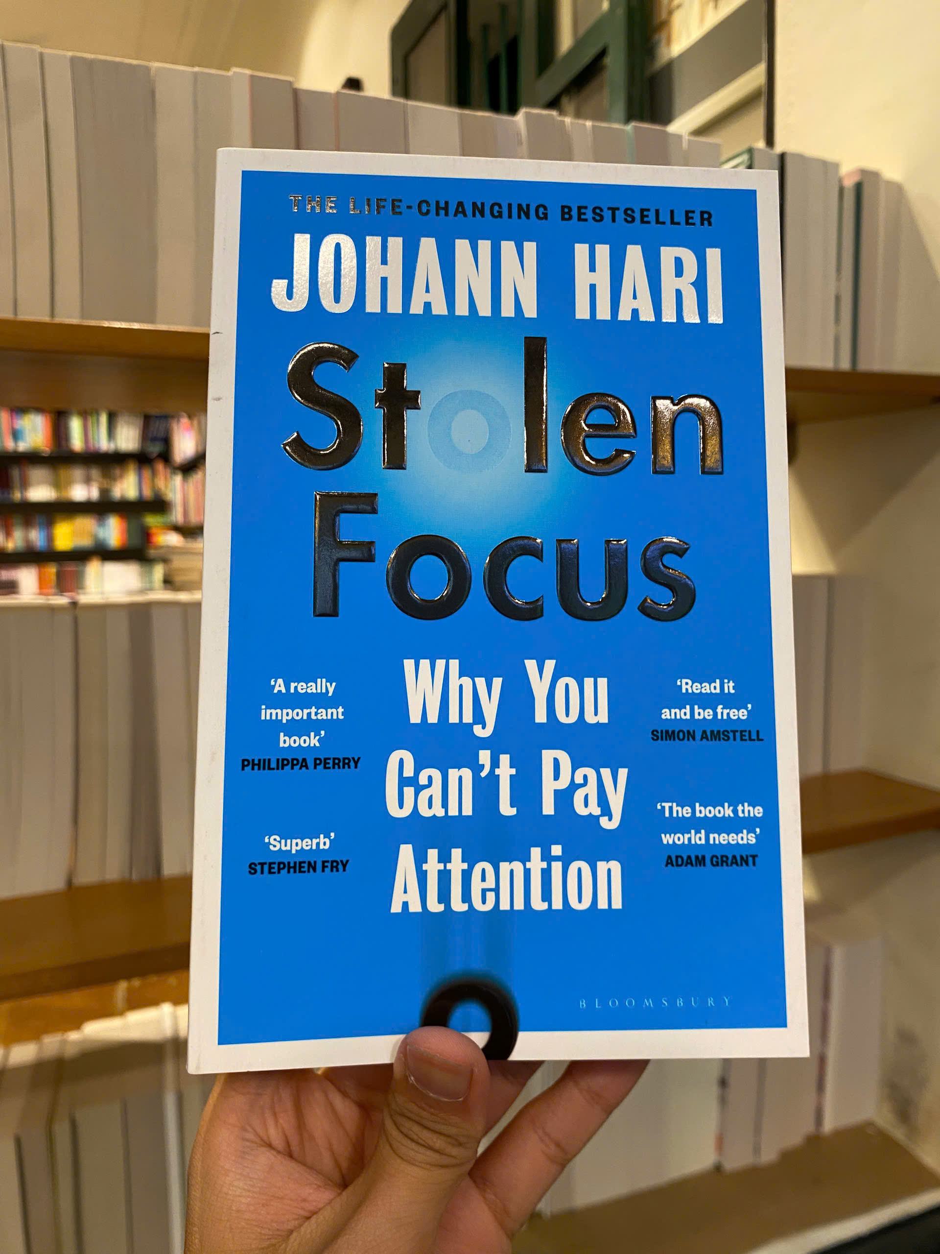 Sách - Stolen Focus: Why You Can't Pay Attention by Johann Hari |  Psychology Self Help / Ngoại văn
