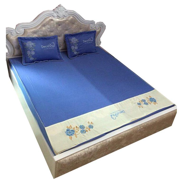 Bộ ga gối vỏ ôm satin chun thêu hoa - Vàng