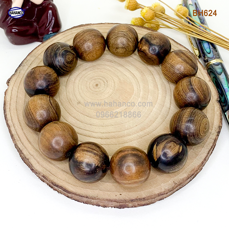 Vòng gỗ Bách Xanh chìm trong nước hàng VIP - mùi thơm vĩnh viễn vân gỗ đẹp - Mang lại Tài Lộc/Bình An/May Mắn - Bracelets of HAHANCO