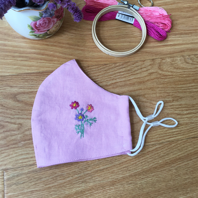 Khẩu trang thêu tay vải linen berry - Màu Hồng