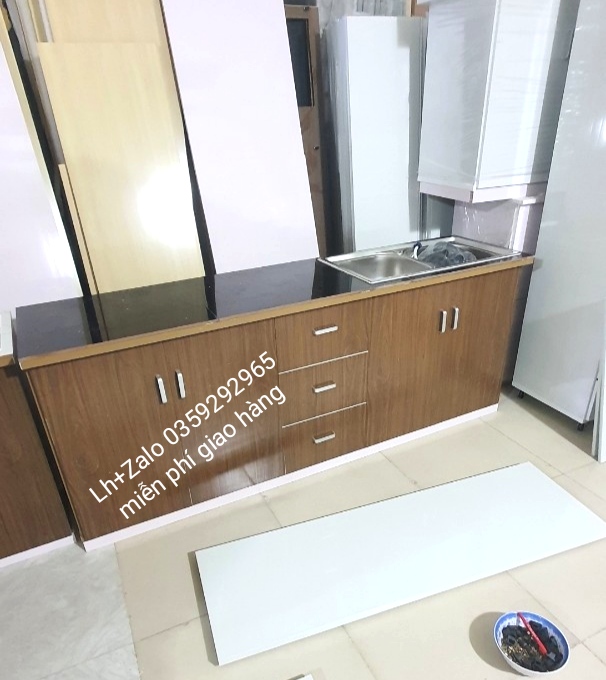 Tủ bếp mini nhựa đài Loan ốp mặt gạch sẵn bồn đôi