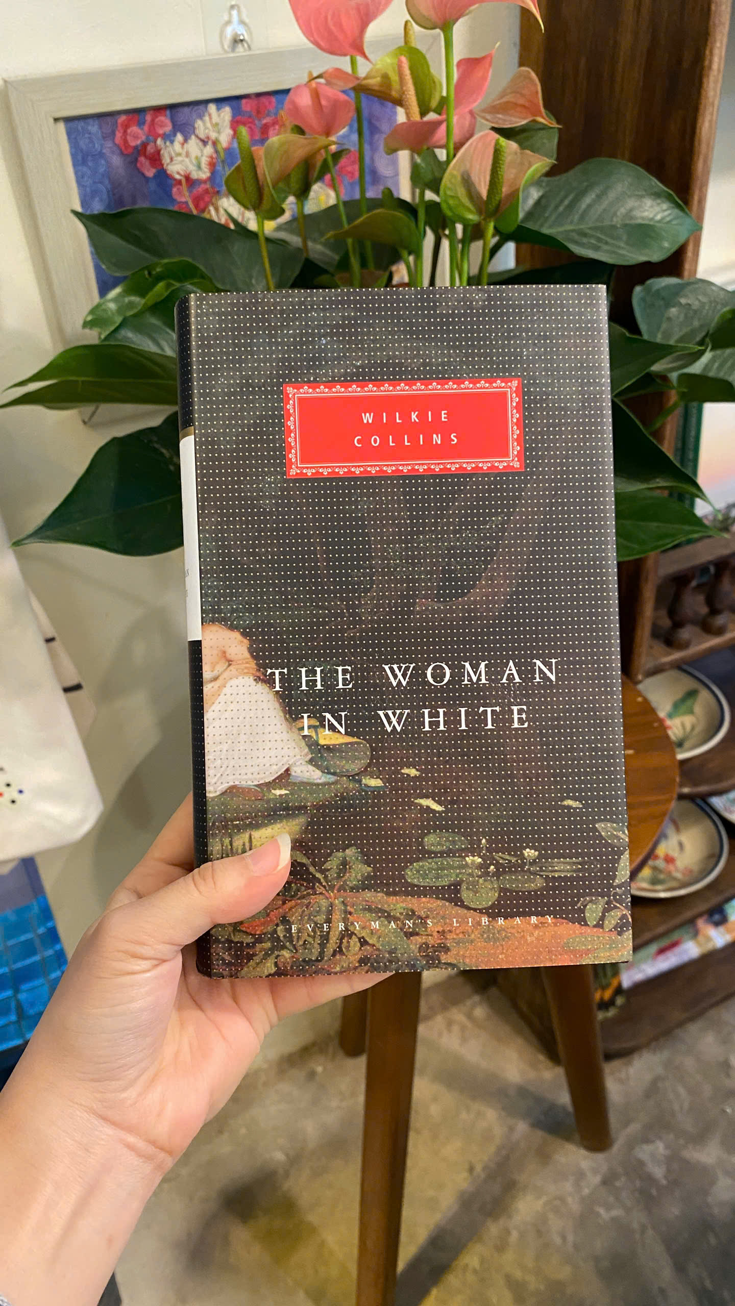 Sách - The Woman in White by Wilkie Collins | Everyman’s Library / Classics / Ngoại văn Bìa cứng