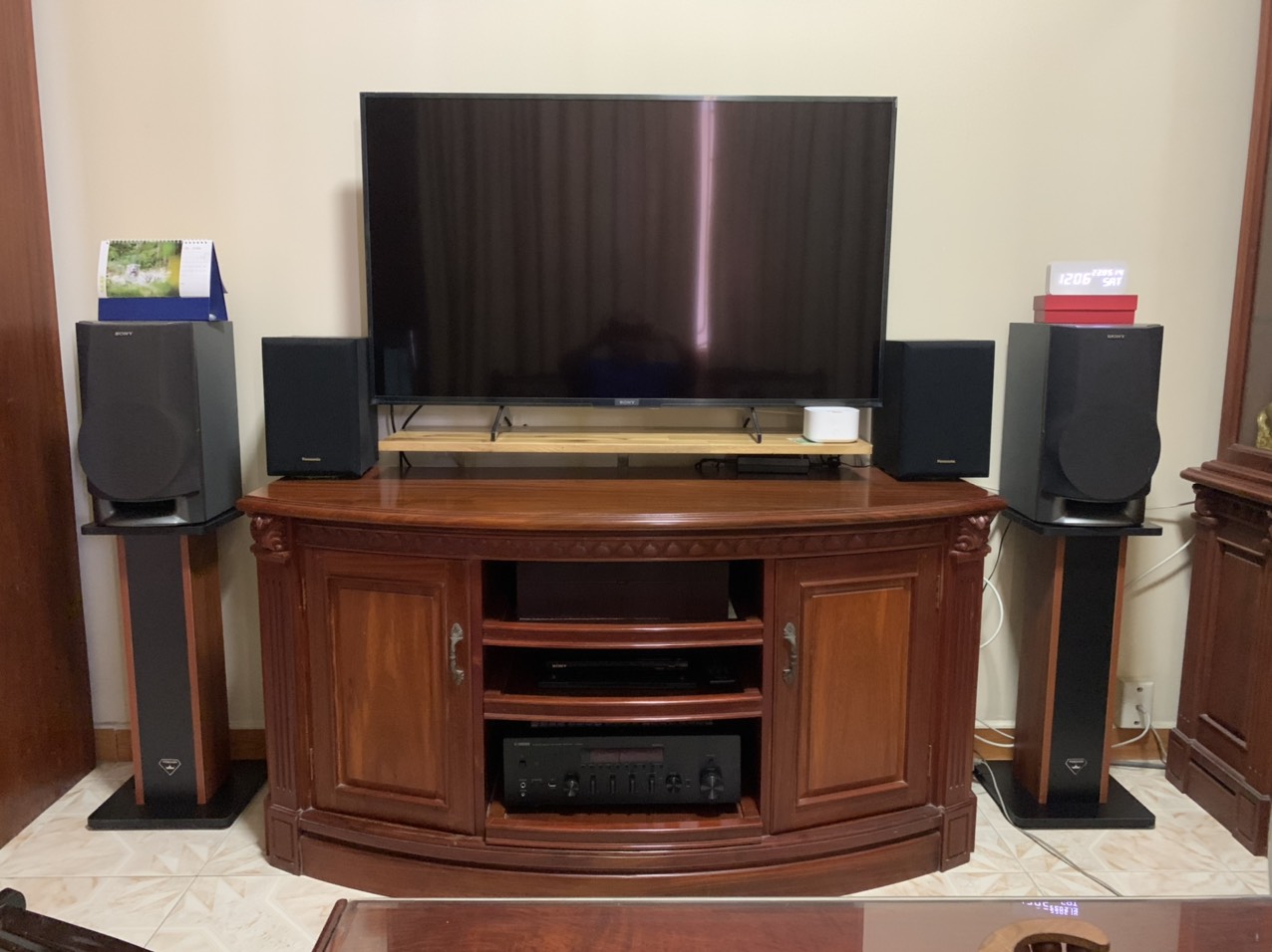 Chân loa karaoke VenzaKTV BM 65 - Hàng chính hãng