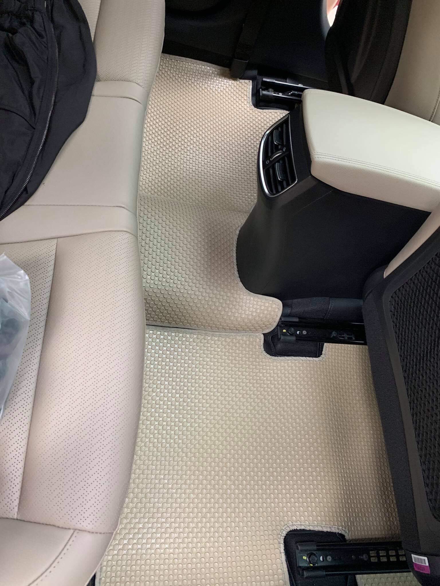 Thảm lót sàn ô tô KATA cho xe Hyundai Elantra - Khít với sàn xe, Chống trơn, Không mùi, Không ẩm mốc