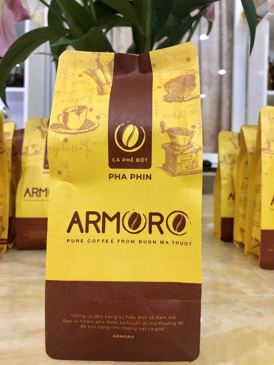 Cà Phê Bột Pha Phin ARMORO - Cà Phê Nguyên Chất Từ Buôn Ma Thuột - Loại 1 - 250gr