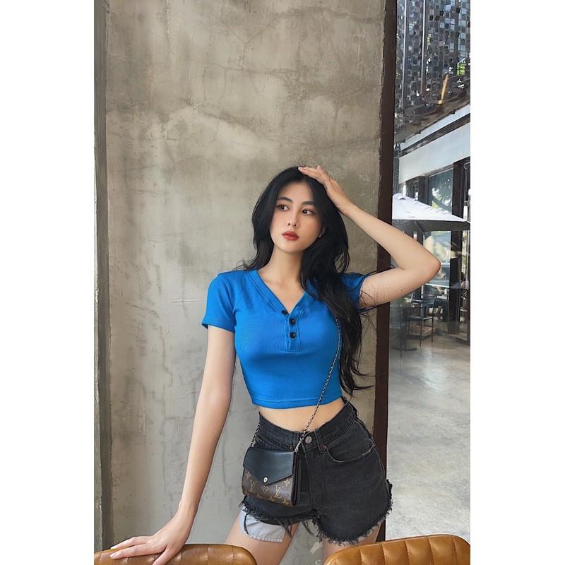 Áo cổ tim nút tay ngắn - Xanh dương,Freesize dưới 55kg