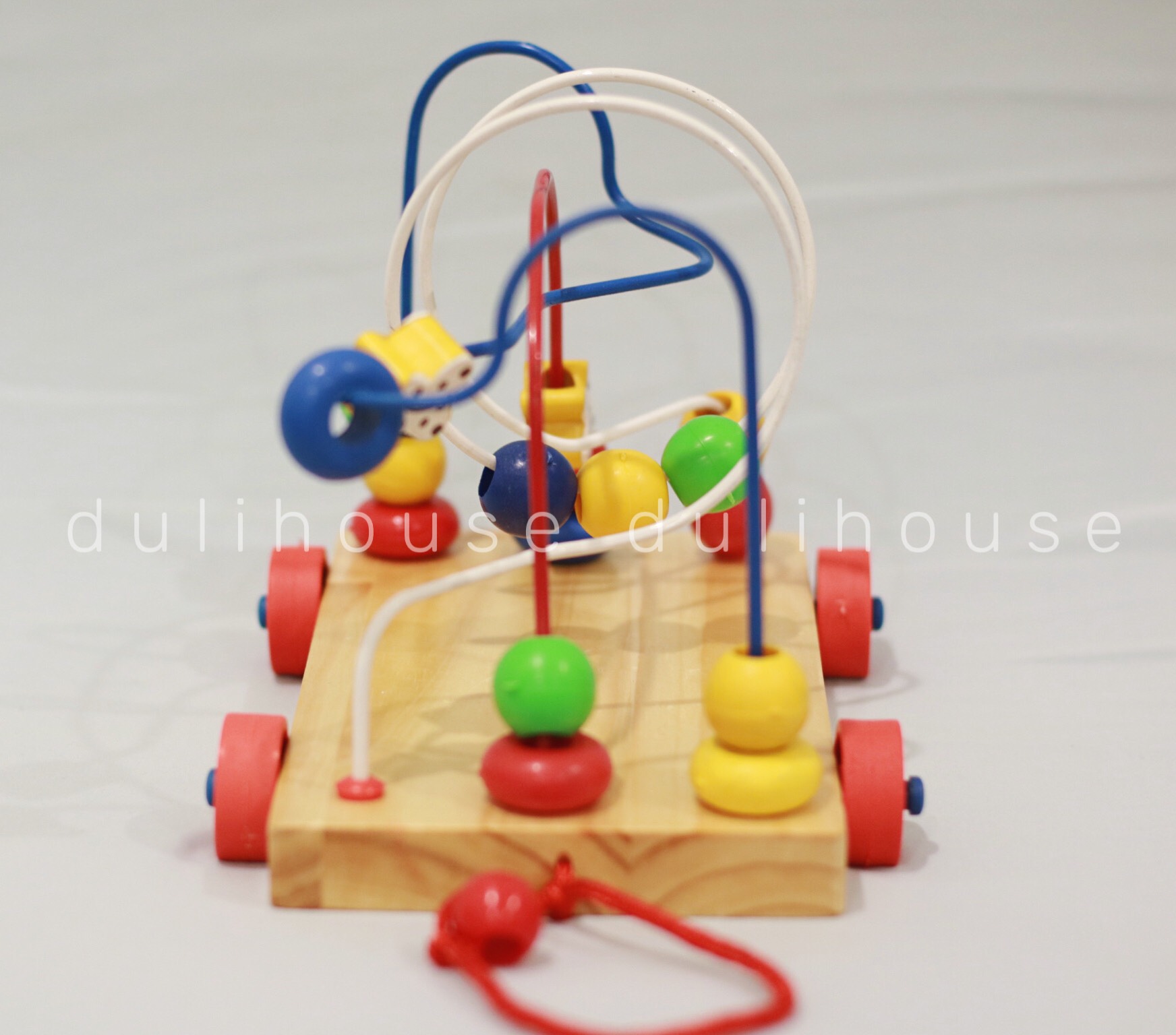 Đồ chơi gỗ cao cấp Xe luồn hạt loại nhỏ - Giúp bé làm quen màu sắc cơ bản, phát triển tư duy sáng tạo, tăng cường vận động