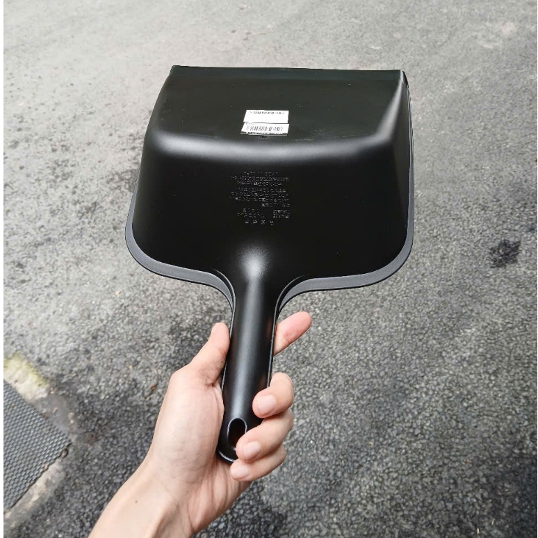 Xẻng hót rác cán ngắn Nakaya - Màu đen - Made in Japan