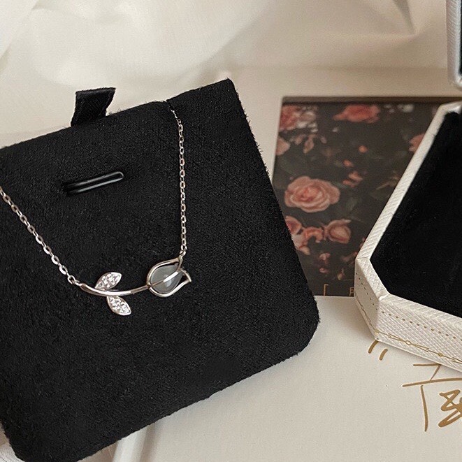 Dây Chuyền Nữ Mặt Hoa Tulip Thanh Lịch Cho Nữ