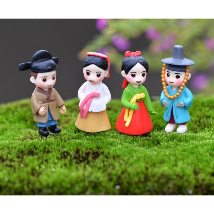 Mô hình đôi vợ chồng mặc trang phục truyền thống Hàn Quốc trang trí nhà búp bê, tiểu cảnh, móc khóa, DIY