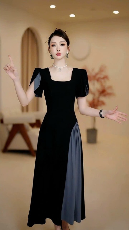 Đầm lụa xòe cổ chữ U phối màu