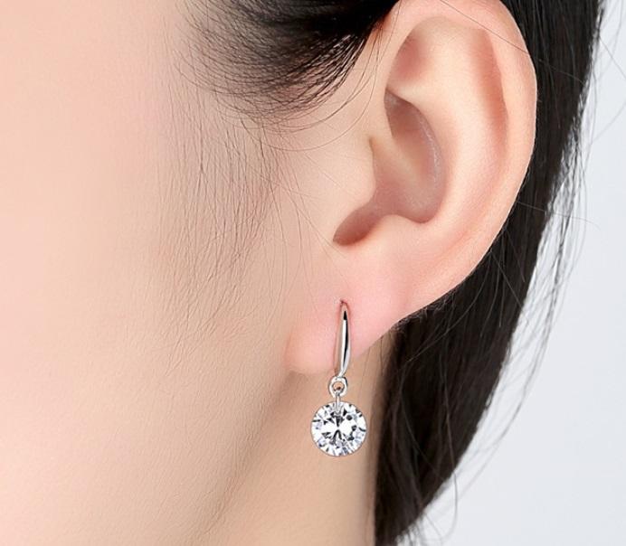 Bông tai nữ đính hạt pha lê kim cương cao cấp 8mm