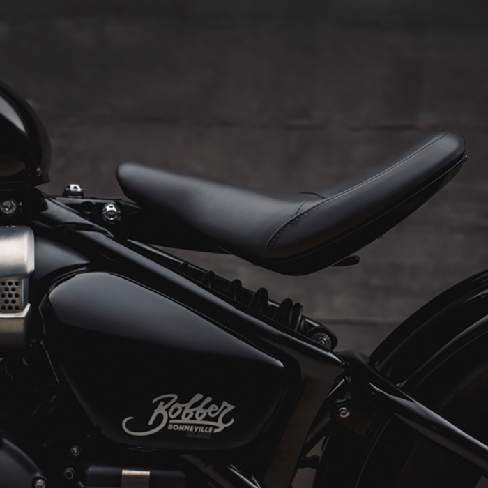 Xe Môtô Triumph BOBBER BLACK