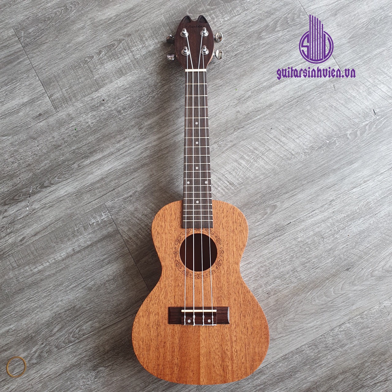 Đàn ukulele tenor size 26 - âm vang tặng 4 phụ kiện có capo, bao đàn và phím gảy