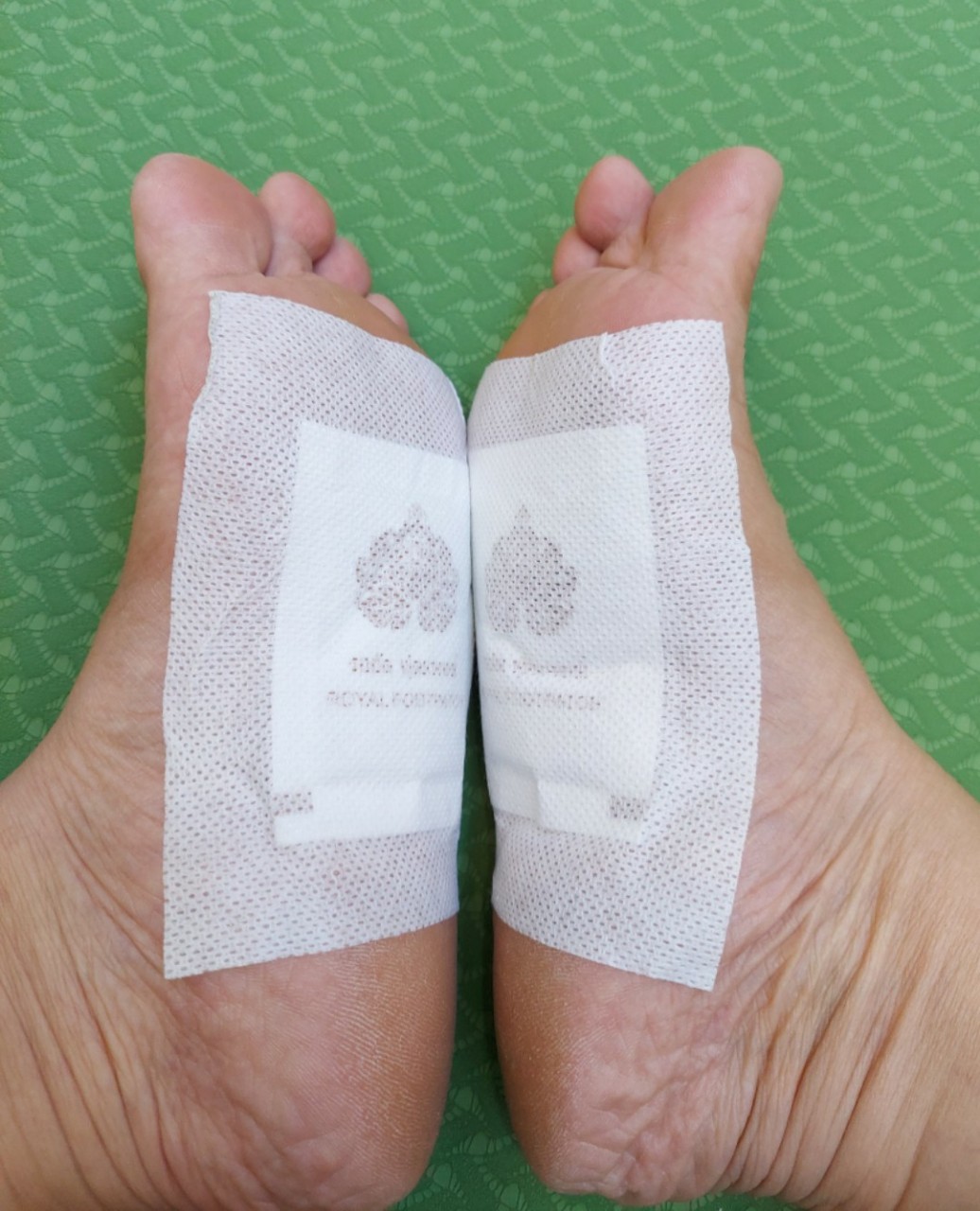 10 MIẾNG DÁN THẢI ĐỘC TỐ BÀN CHÂN KHI ĐI NGỦ THÁI LAN