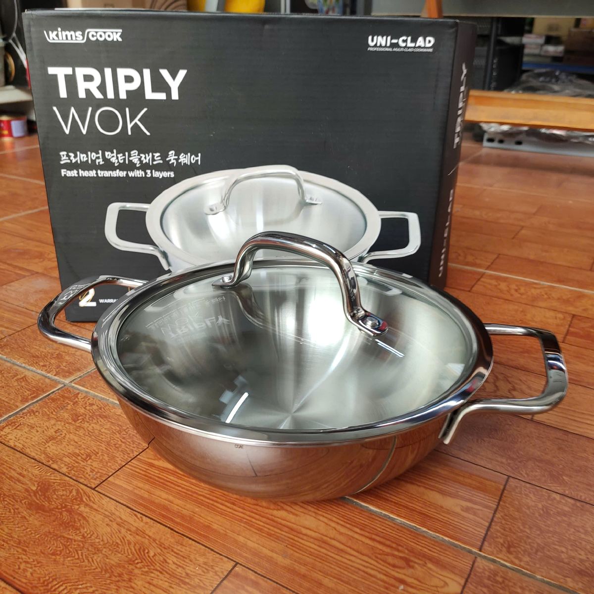 Nồi lẩu Inox 304 đúc liền 3 lớp 2 quai Hàn Quốc Uni-Clad size 22cm/ 26cm vung kính