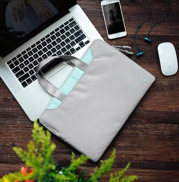 Túi Xách Chống Sốc Tomtoc (USA) Slim HandBag Macbook Pro/Air 13'' (A21-C01) - Hàng nhập khẩu