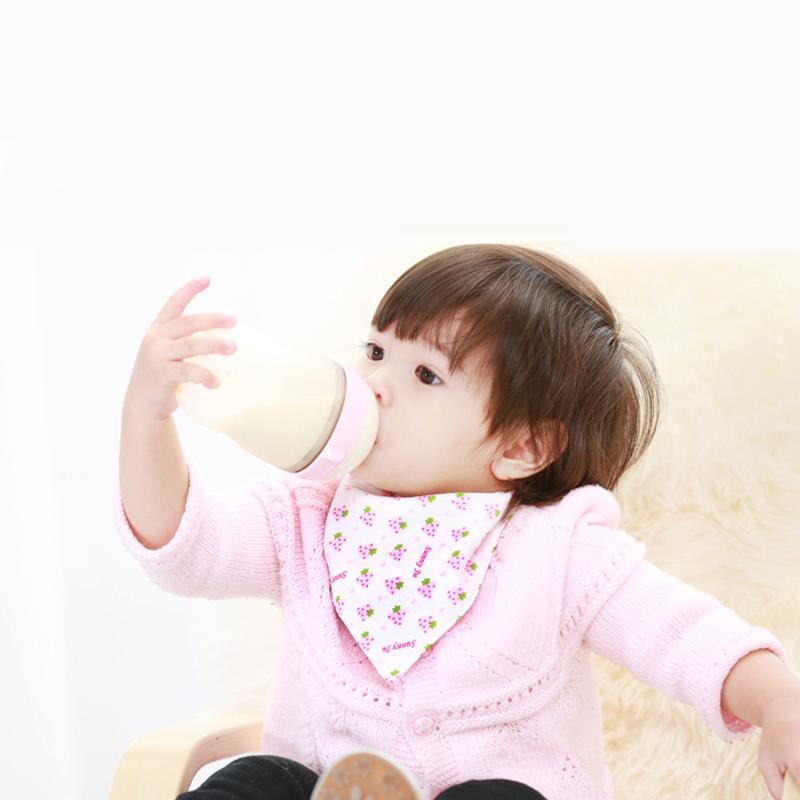 Khăn yếm tam giác cho bé cúc bấm vải xô