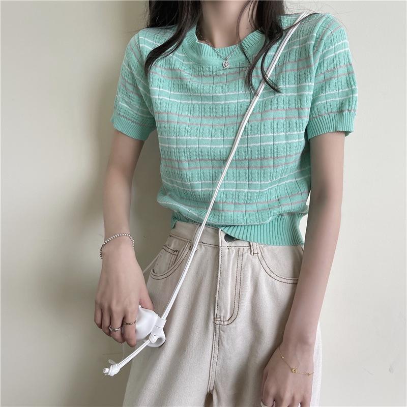 MS410 Áo len kẻ ngang cổ tròn nữ tính