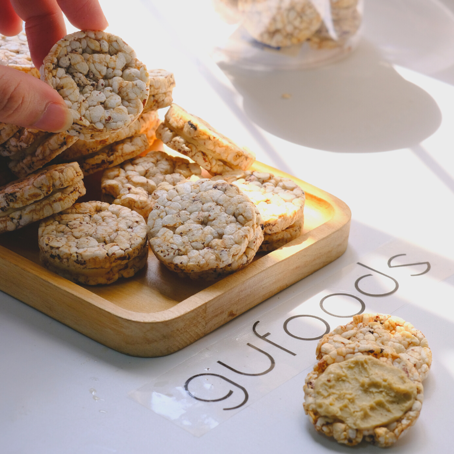 Snack gạo lứt kẹp bơ hạt GUfoods (bơ điều / bơ đậu phộng) - Ăn kiêng, Ăn vặt healthy, Lành mạnh, Eat clean, Thực dưỡng - Bánh kẹo Tết - Quà Tết