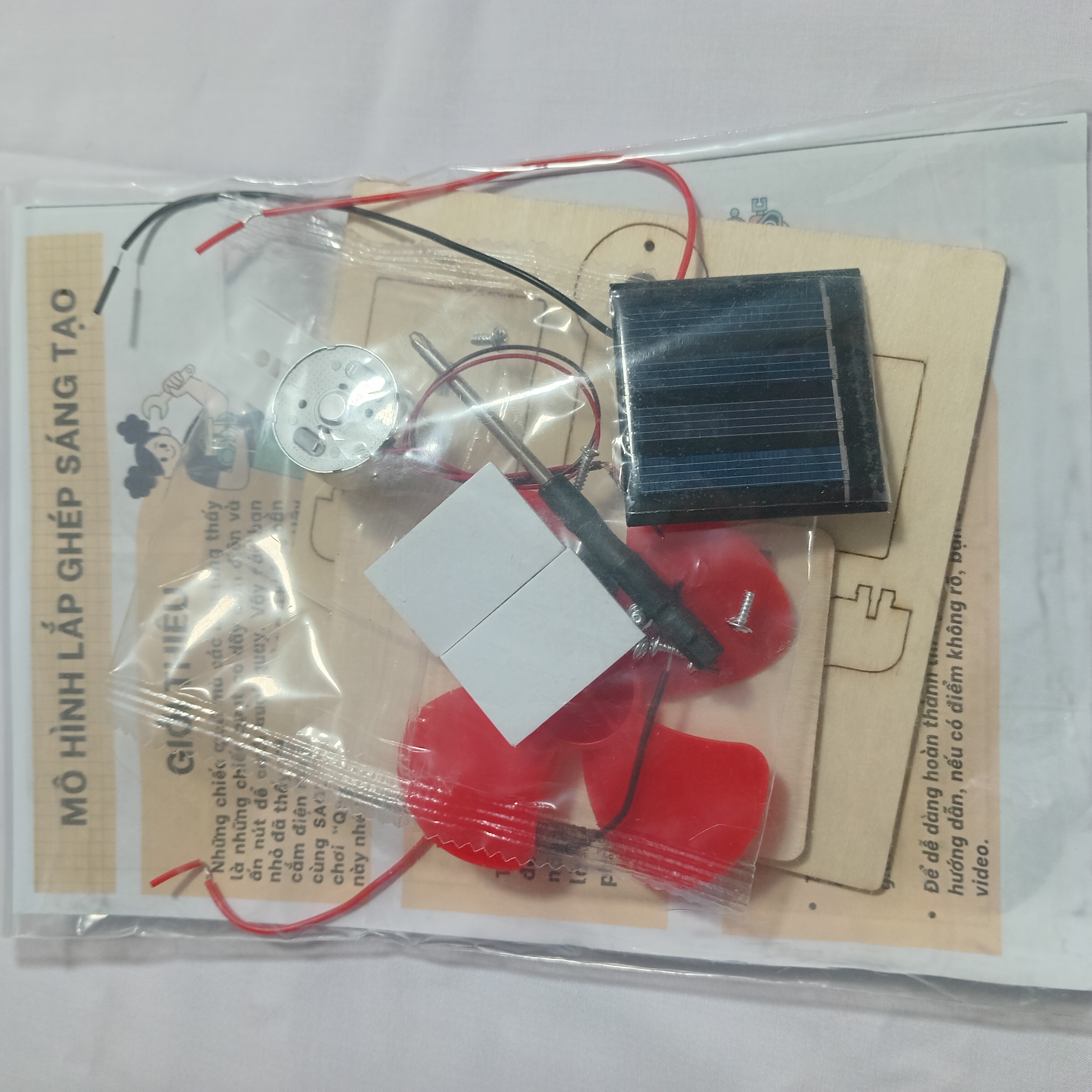 Đồ chơi STEM - Đồ Chơi Lắp Ráp Mô Hình Quạt Năng Lượng Mặt Trời - STEM Khoa Học, Giáo Dục, Trí Tuệ