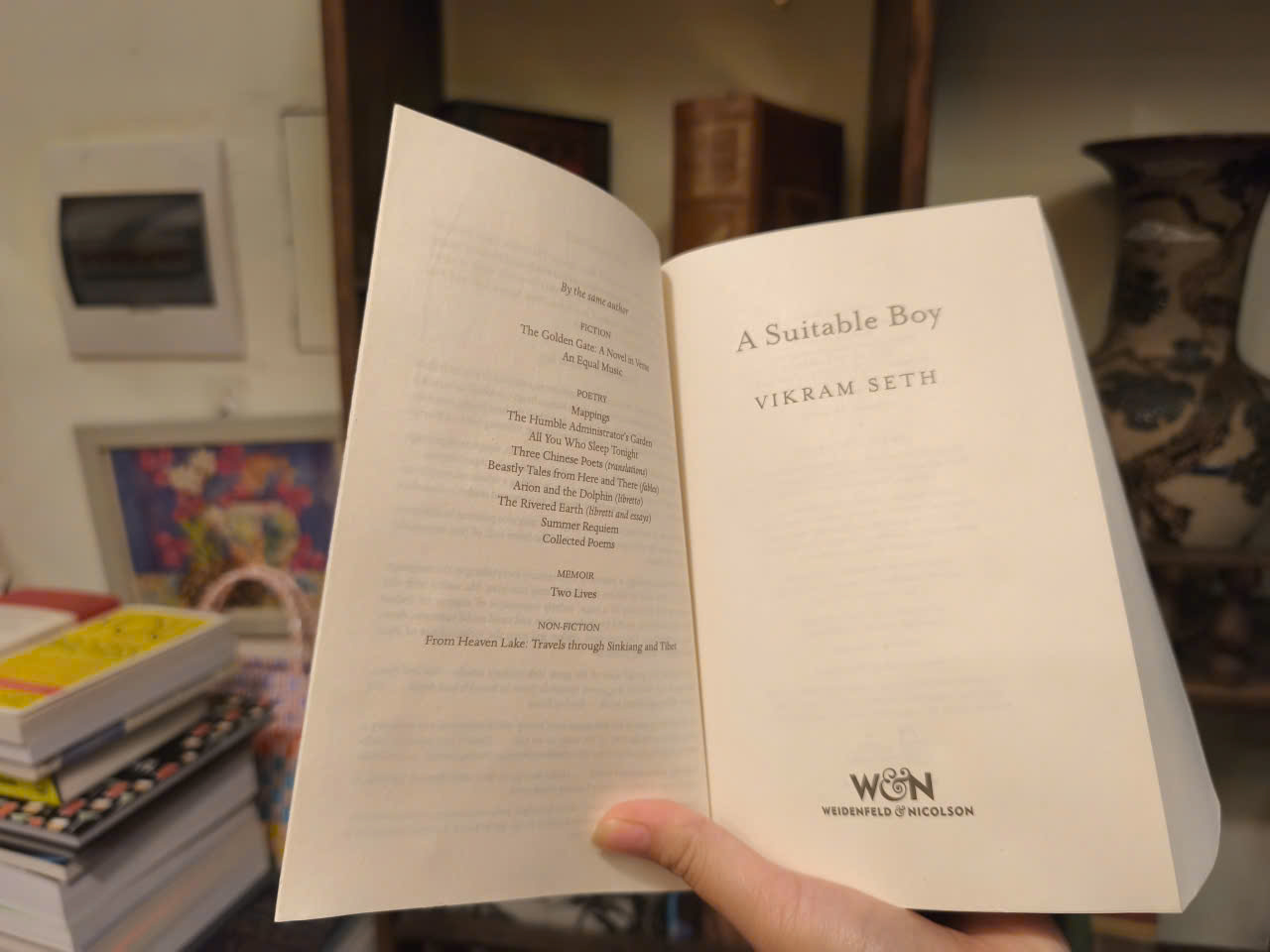 Sách - A Suitable Boy by Vikram Seth | Indian Literature / Romance Historical Fiction / Ngoại văn Nhập khẩu
