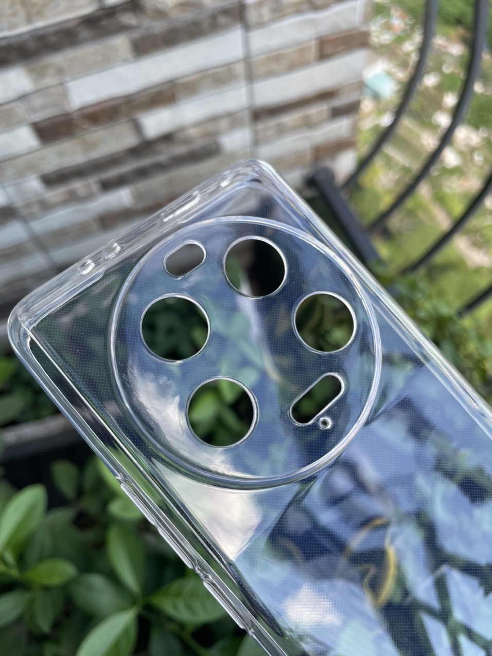 Ốp lưng cho Xiaomi 13 Ultra silicon trong suốt hãng GOR bảo vệ Camera Hàng nhập khẩu