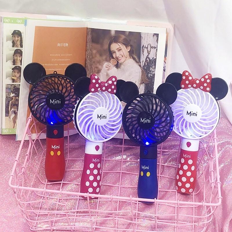 Quạt Mini Cầm Tay SIÊU MÁT Quạt Tích Điện Cầm Tay Mickey 3 tốc độ gió