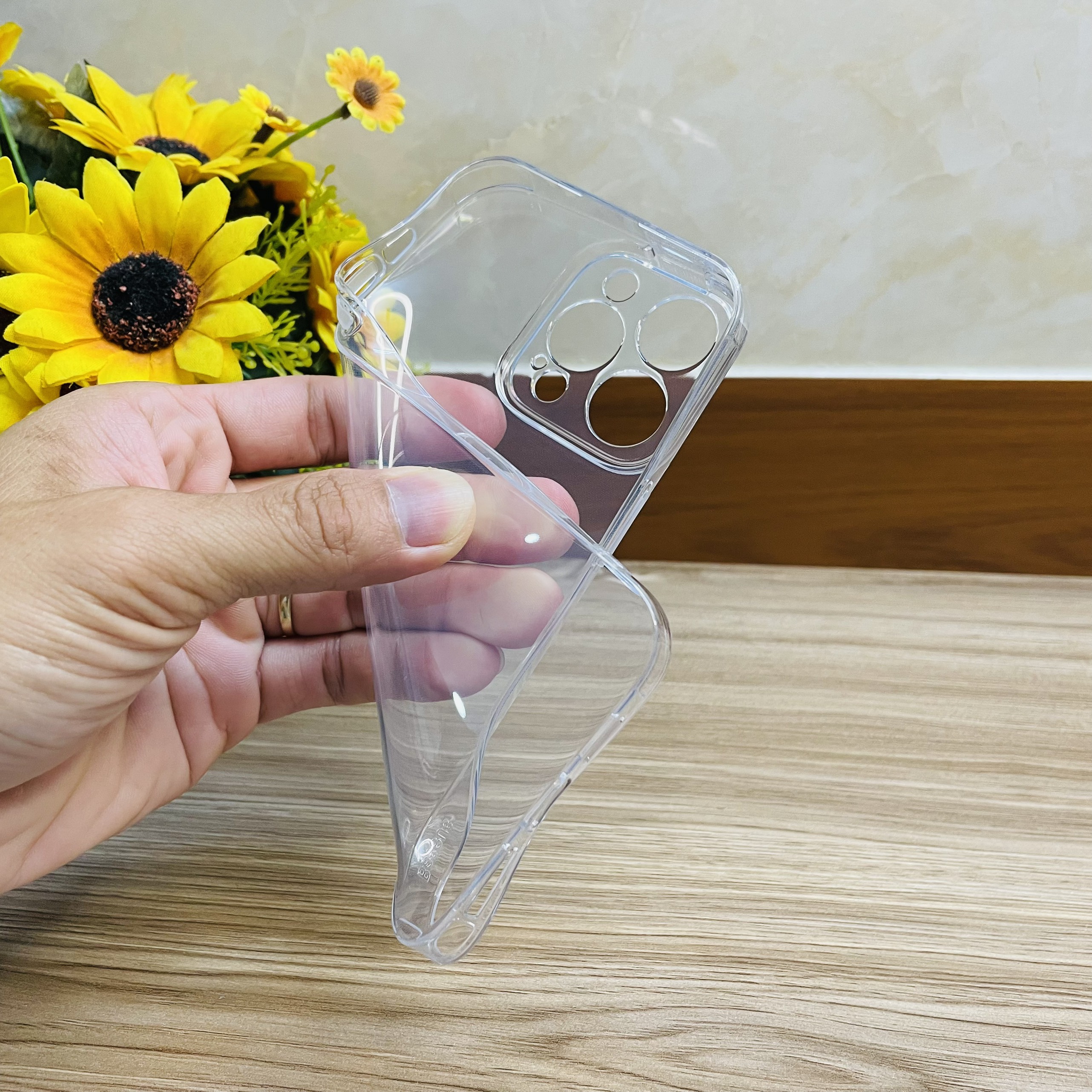 Ốp lưng dành cho iPhone 14 Pro Max Baseus dẻo trong - Hàng chính hãng