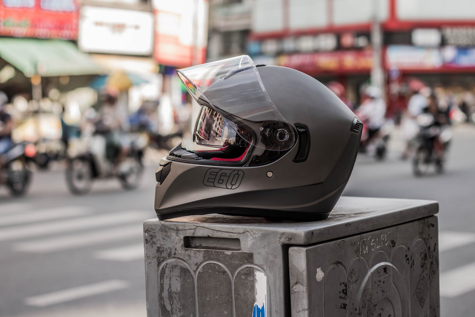 MŨ BẢO HIỂM FULLFACE 2 KÍNH EGO E-6 - GARA20