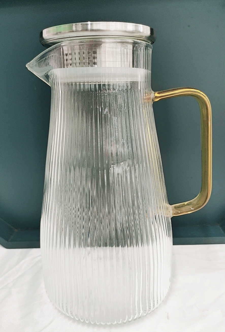 BÌNH THỦY TINH CHỊU NHIỆT LÊN ĐẾN 400 ĐỘ C TAY VÀNG,TRẮNG DUNG TÍCH 1,6-1,7L