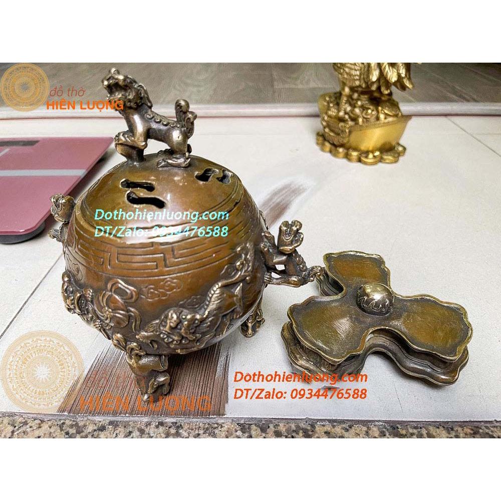 Lư Xông Trầm Nghê Vờn Cầu Bằng Đồng Hun Màu Nâu Giả Cổ Kích Thước 17x20cm, Nặng 1Kg Đẹp Tinh Xảo