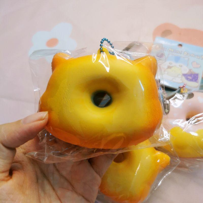 Đồ chơi quishy bánh donut kitty